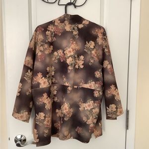 Solitaire oversized floral jacket